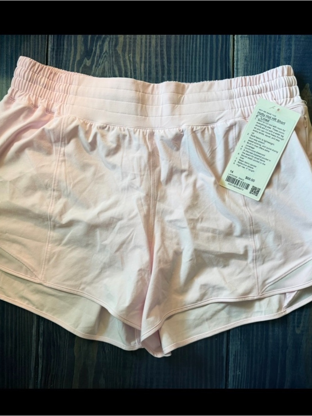Size 14 Lululemon Hotty Hot HR Short 4" Lined
Pink NWT